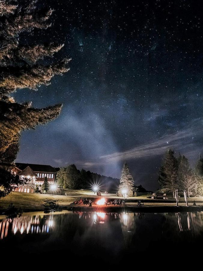 Hotel Et Centre De Villegiature Lac Carling Grenville-Sur-La-Rouge Kültér fotó